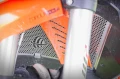 Osłona chłodnicy wody KTM 890