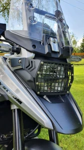 Dodatkowa kratka do osłony lampy Suzuki V-Strom 1050