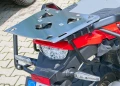 Wspornik płyty kufra centralnego Suzuki V-Strom 1050