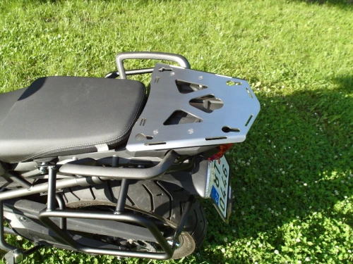 Płyta pod kufer centralny Triumph Tiger 800